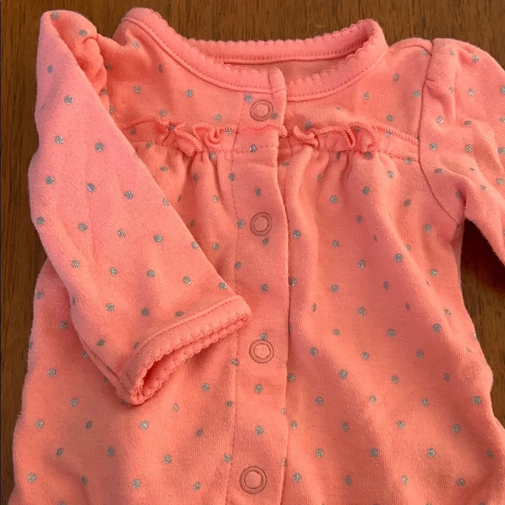 🍊5/$25 Carters Newborn Bright Pink Footies - Picture 6 of 7